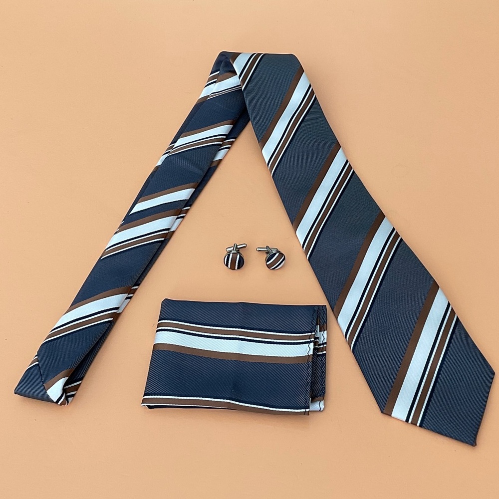 🦦Striped Tie, Pocket Square, and Cufflinks Set. Hand Tailored 100% Silk
